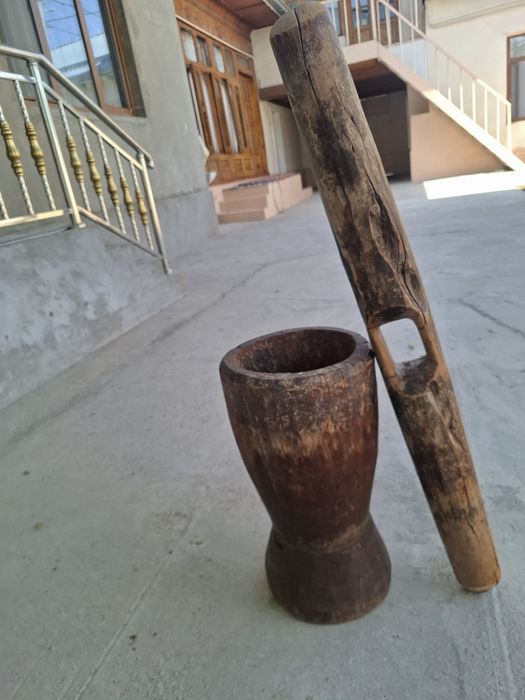 Og'ir (qadimiy yog'ochdan)