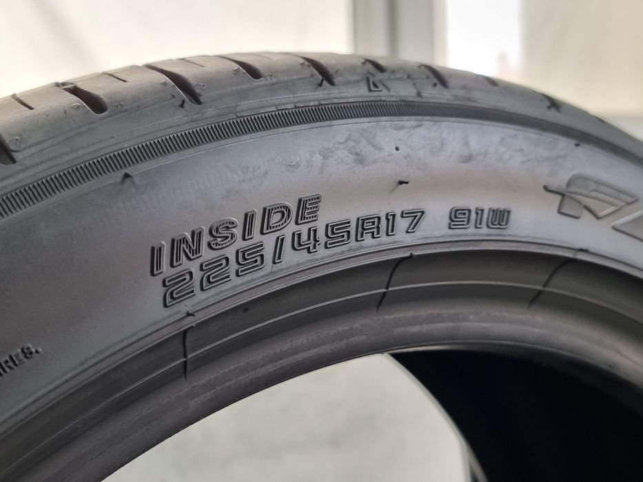 "Dot 23" 225/45/17 Falken 2Броя: 90€ 6.2мм