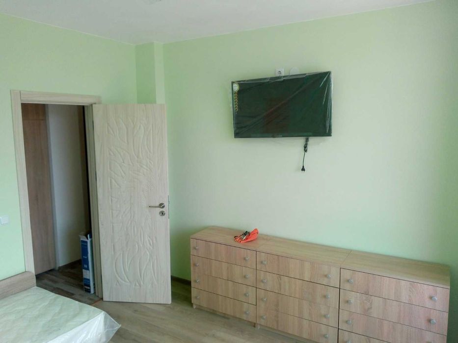 Продава се Тристаен апартамент в София, Толстой - 80 кв.м за 3250 €/кв.м - Снимка #2