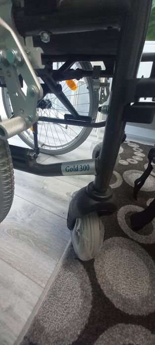 Продам коляску для инвалидов DOS ortopedia Silver 350