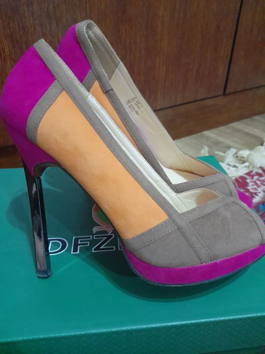 Продаётся туфельки