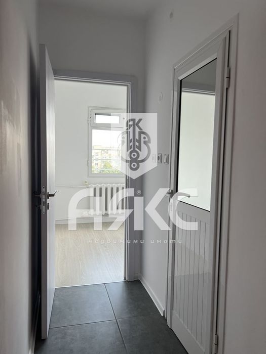 Продава се Двустаен апартамент в София, Люлин 8 - 44 кв.м за 2955 €/кв.м - Снимка #3