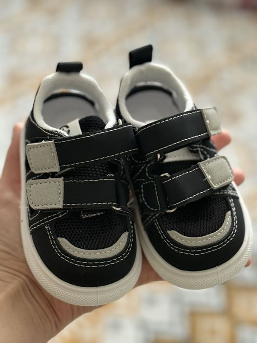 Детская обувь новая