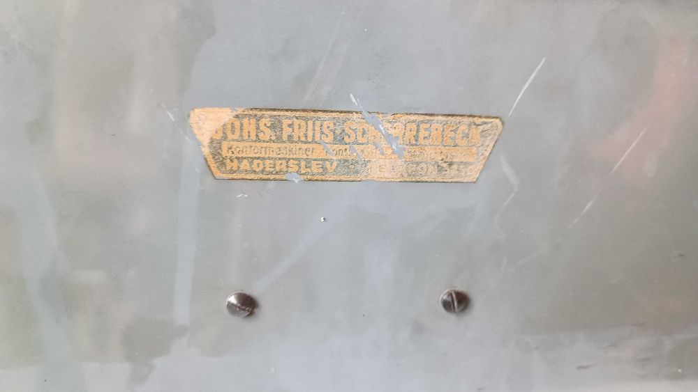 Стара пишеща машина TRIUMPH STANDART 12 - Made in Germany - 1940 год.