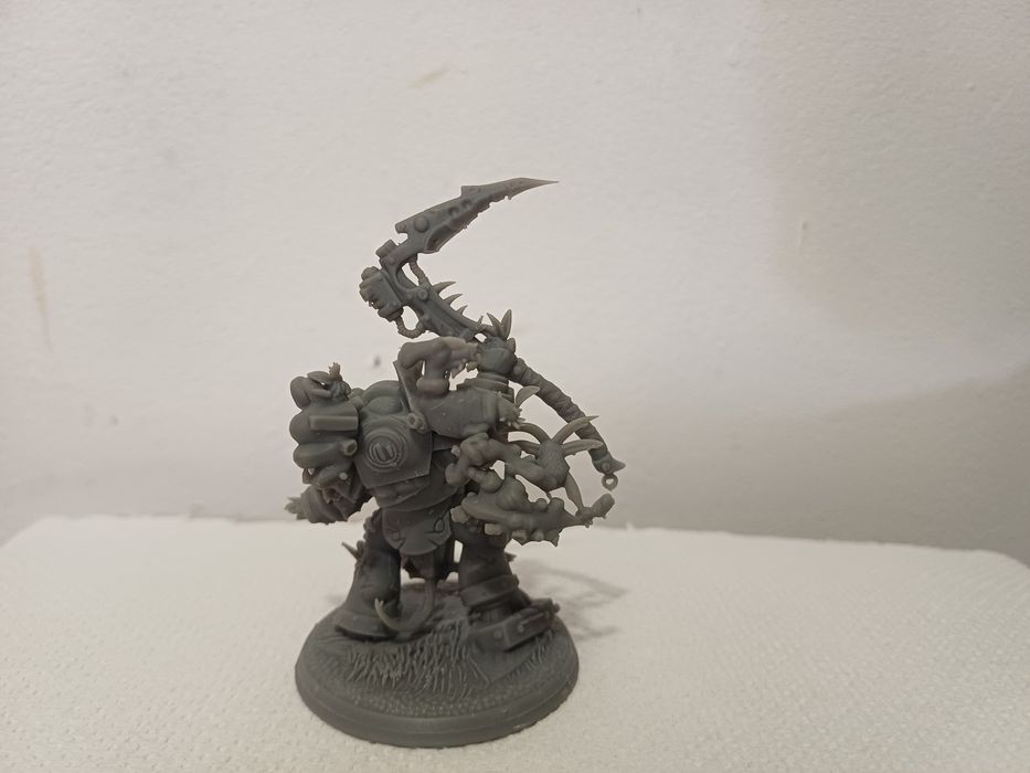 Фигурки warhammer направени на принтер