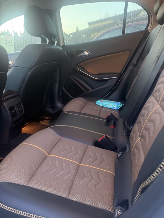 MERCEDES-BENZ GLA 2019 — imagine 2