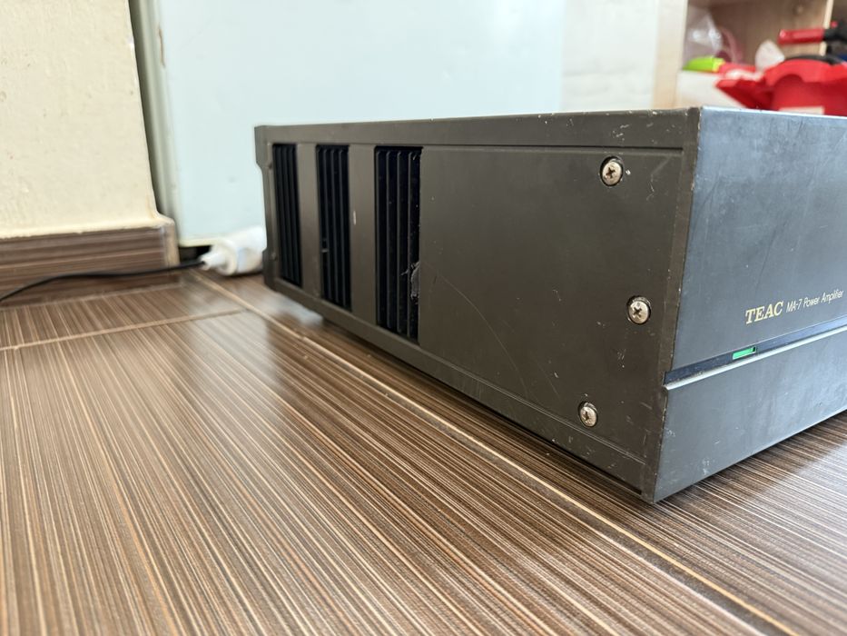 Teac MA 7  Качествено Стъпало