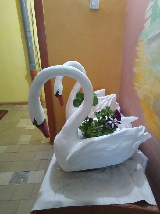 Продам вазоны для улицы