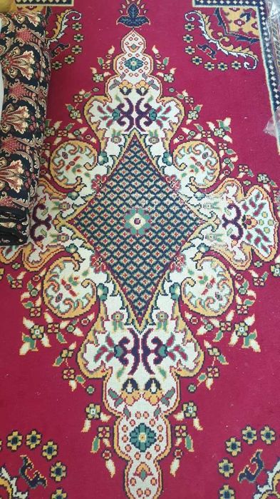 Ковёр  (Гилам) - в нормальном состоянии.