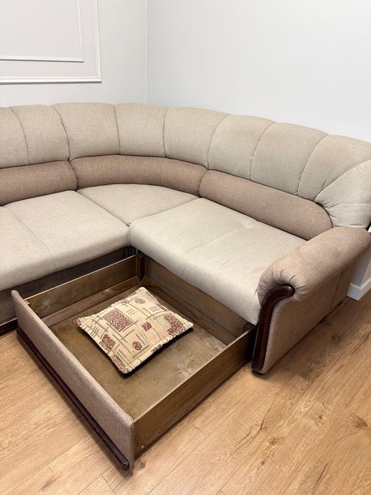 Диван-кровать б/у