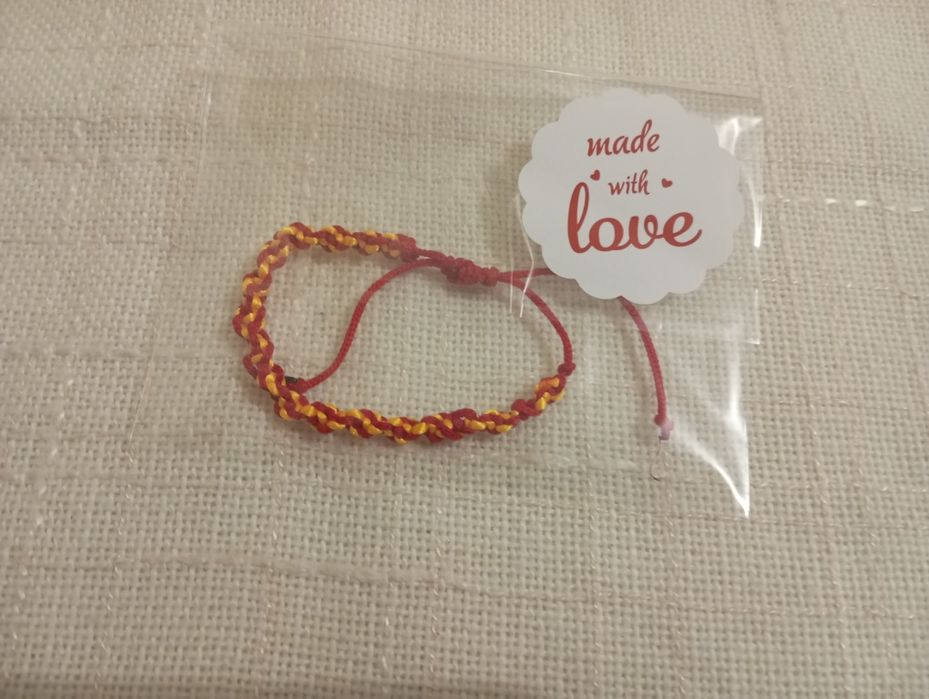 Гривни ръчна изработка