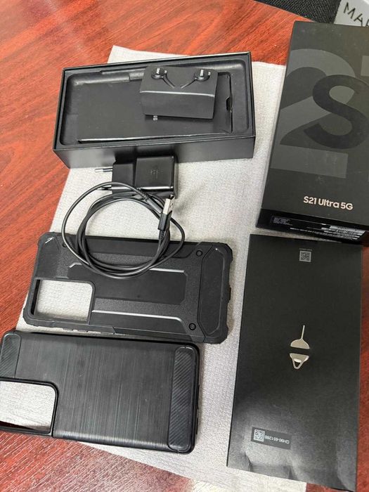 Galaxy S21 Ultra 5G 256GB. 12GB RAM.