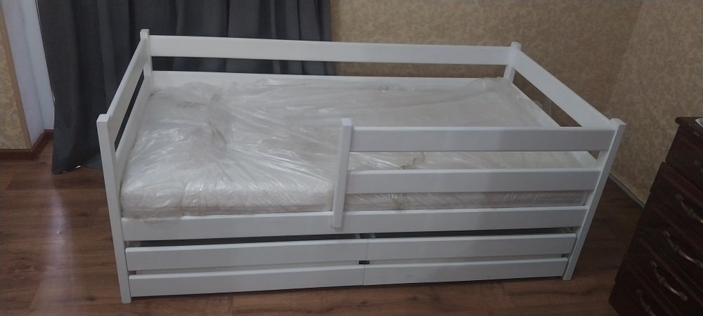 Продам детскую кровать