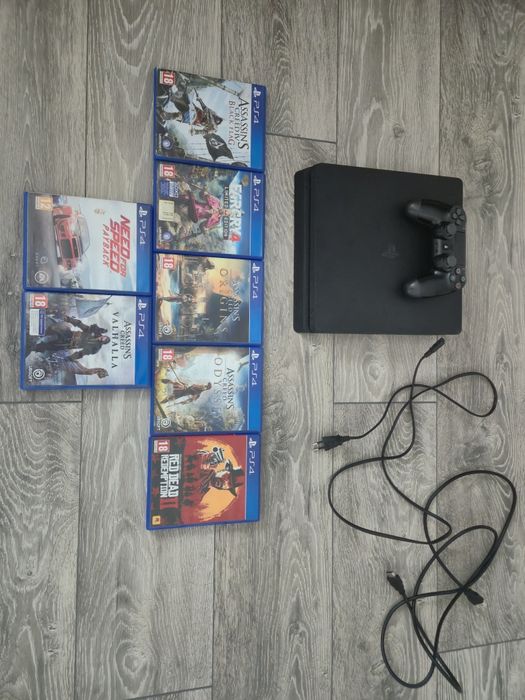 PS4 Slim 1TB+7 jocuri