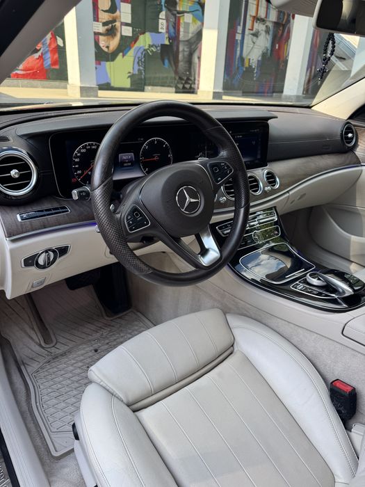Mercedes E-Klasse
