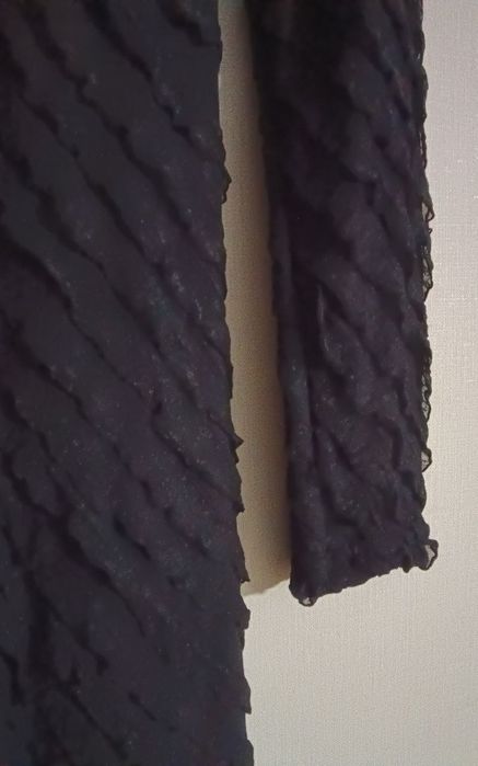 Срочно продам новые и б/у платья