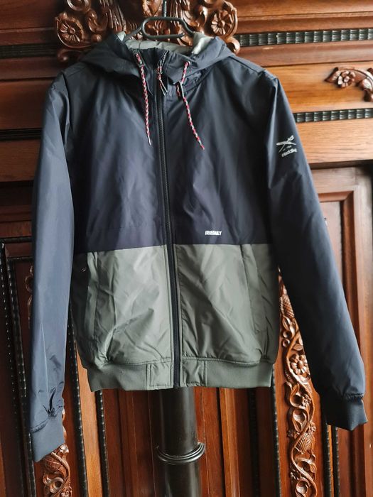 Чисто ново мъжко преходно яке за дъжд IRIEDAILY, двуцветно; размер S