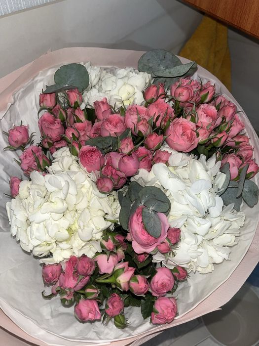 продам свежие цветы.