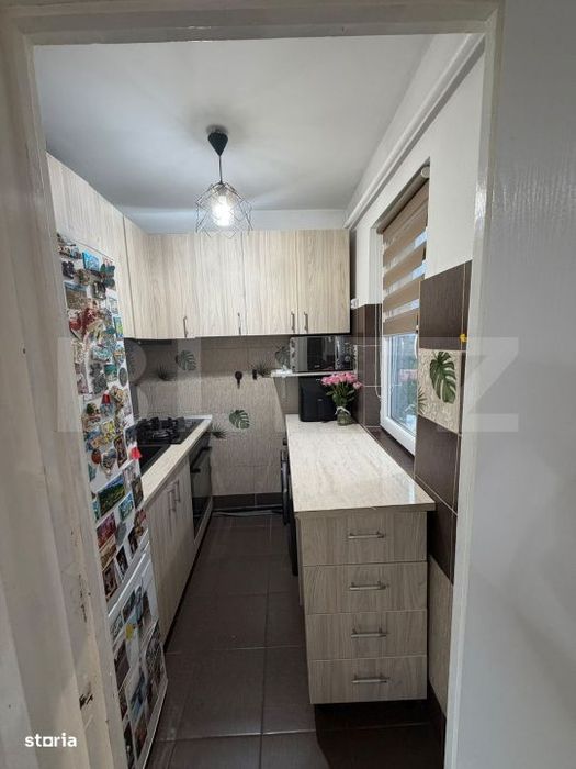 Apartament 3 camere, 42 mp, zona Valea Rosie