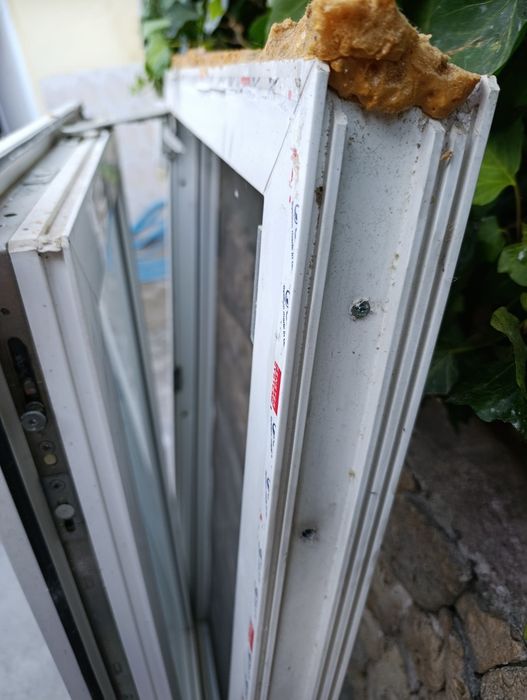 Vând geam termopan din PVC