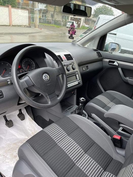 De vanzare VW TOURAN