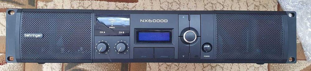 Amplificator Behringer NX 6000 D