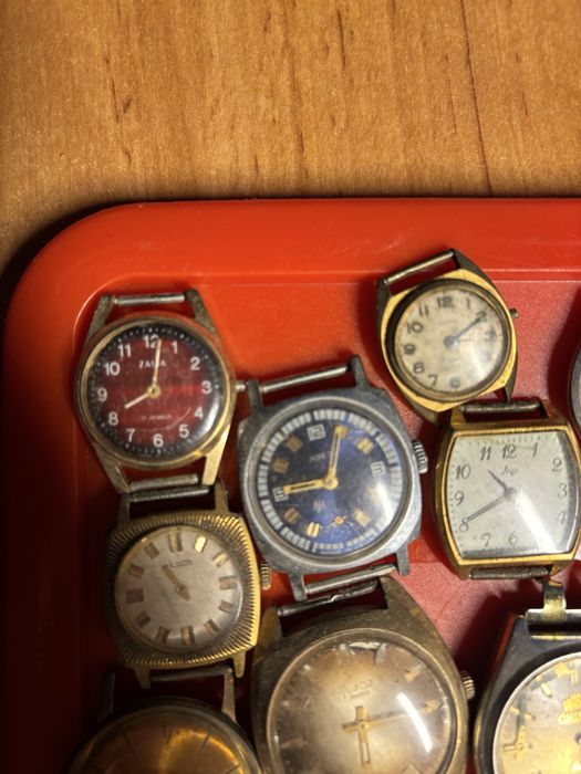 Lot ceasuri mecanice vechi  defecte 25 de bucati