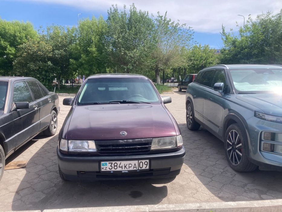 Продам машину Opel