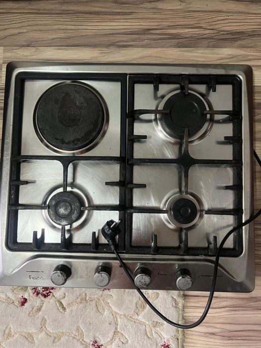 Газовая варочная поверхность