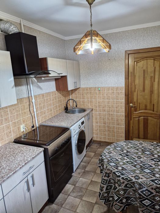 Продам 2-х  ком.квартиру