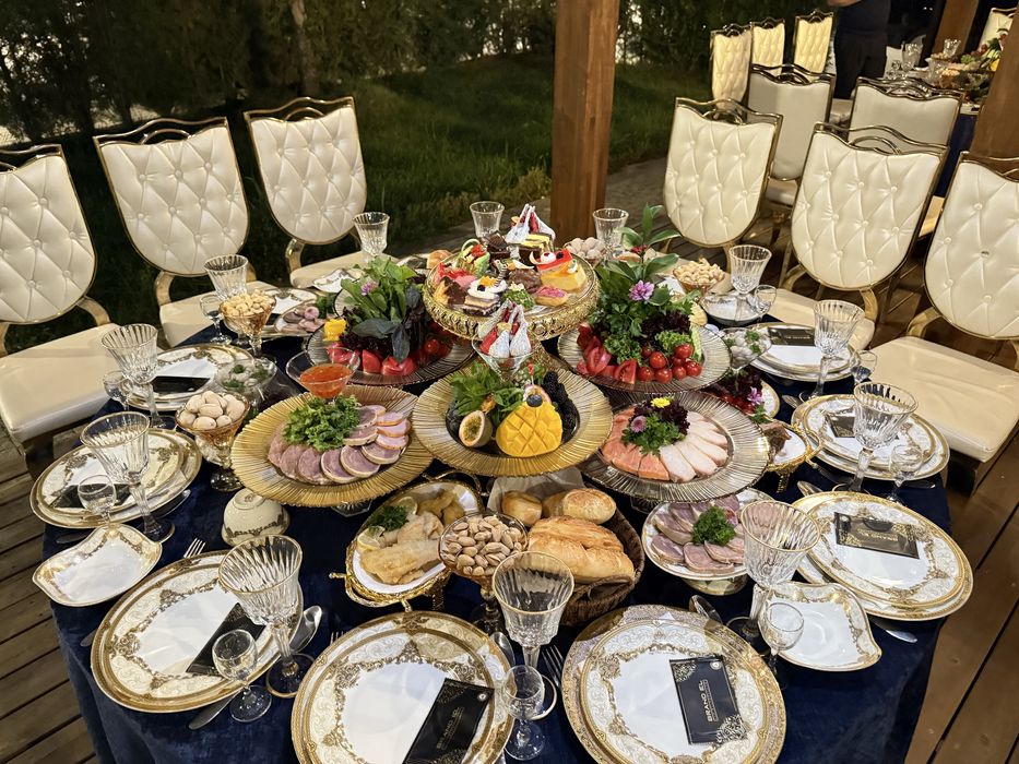 Prokat stol stul posuda catering va servis ofitsiantlar