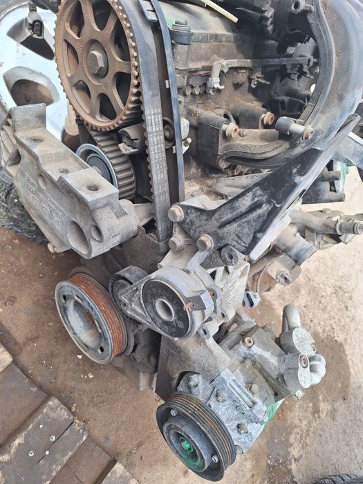 Двигатель BSE по запчастям