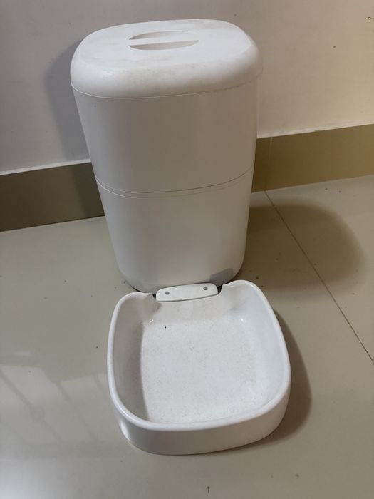 Dozator automat de hrană pentru animale – Tellur