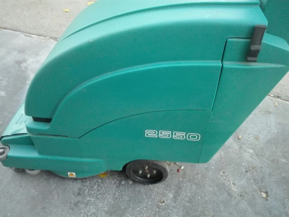 Подополираща машина Tenannt 2550/ 36V Полиране Всички Настилки