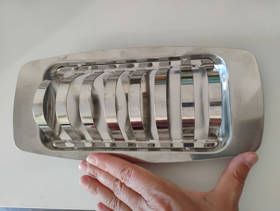 Поставка за препечени филийки, сухари