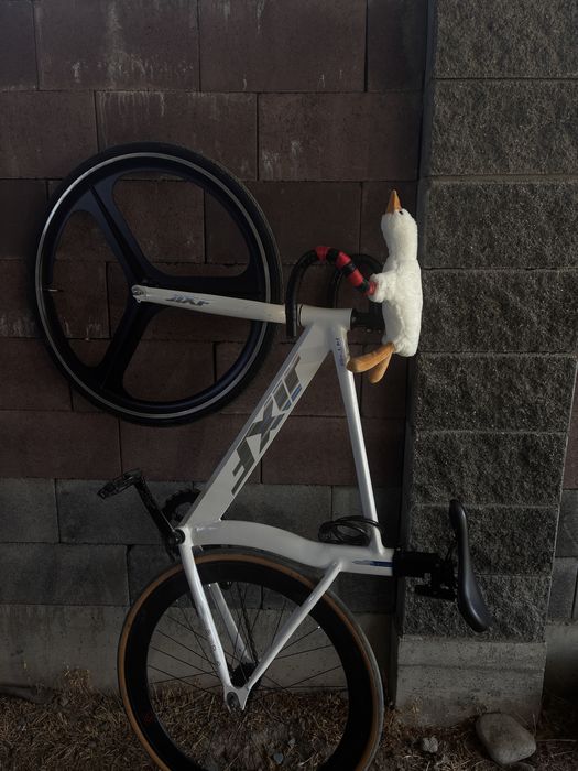 Продается фикс Jixf AT 8