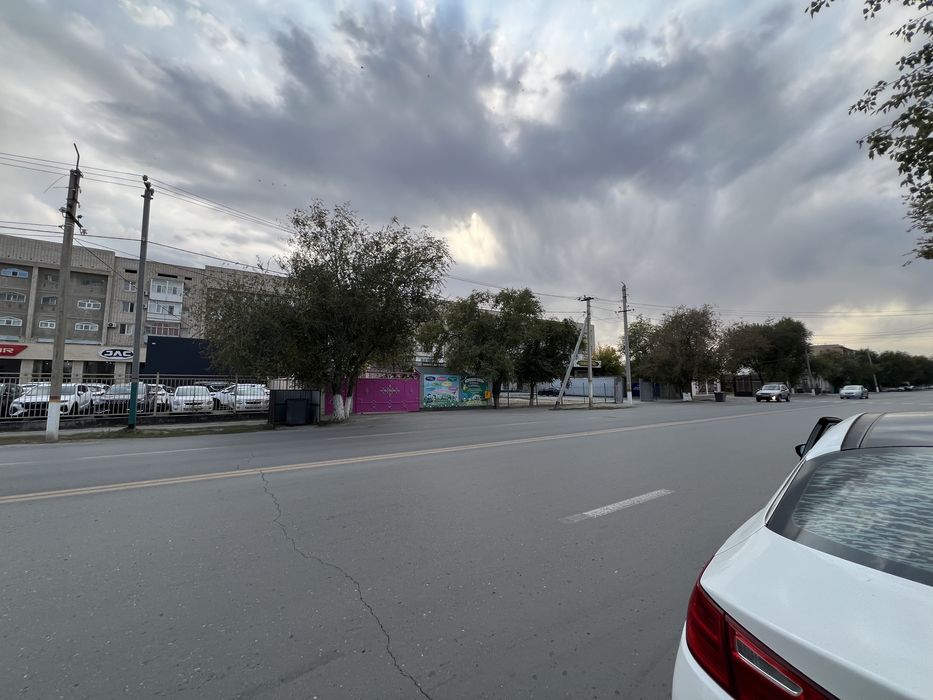 Қала орталығынан 4 бөлмелі квартира