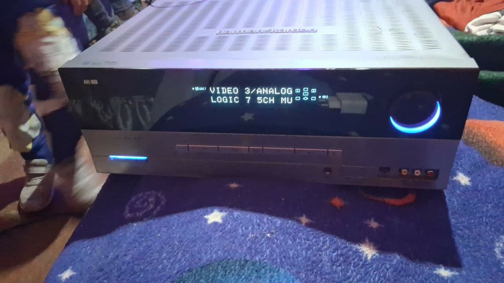 Stație harman kardon