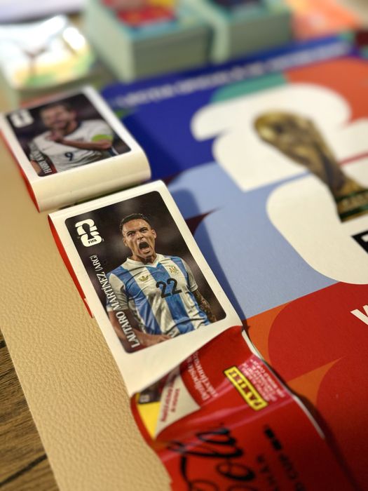Vand Album Hardcover Panini World Cup 2026 + 627 de stickere fara dubluri - 750 lei