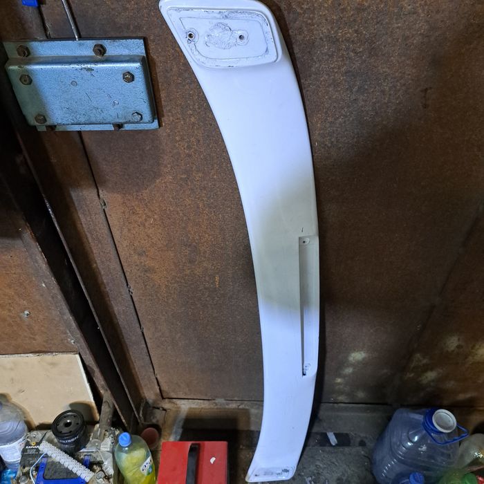 Спойлер ВМW, Carina E