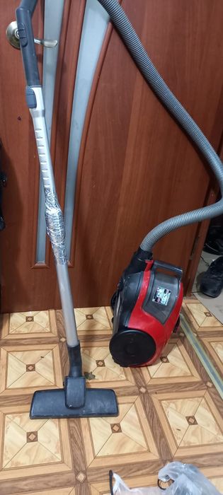 Продам Пылесос Самсунг Рабочий. Модель SC4520. Цена 5500