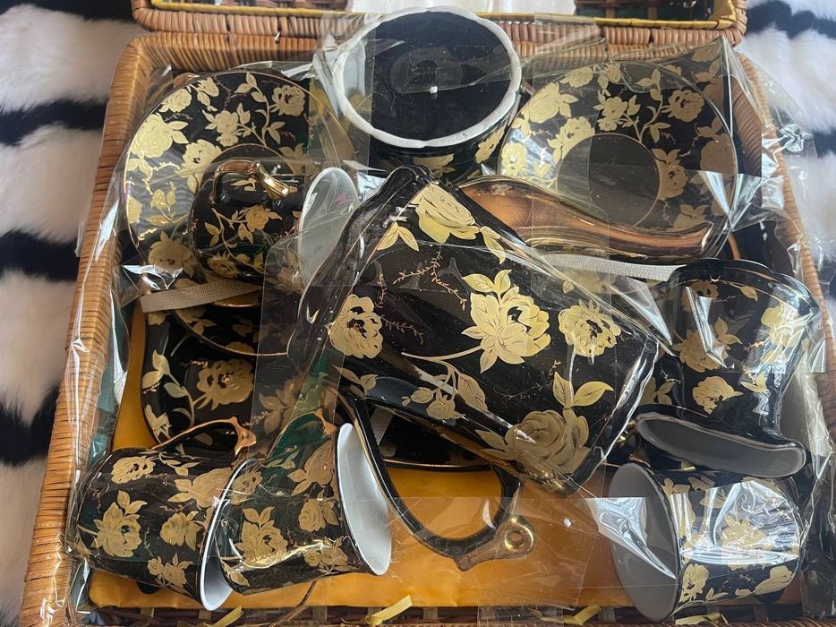 Продам набор посуды