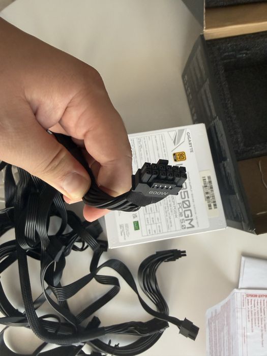 Захранване gigabyte 850w gold