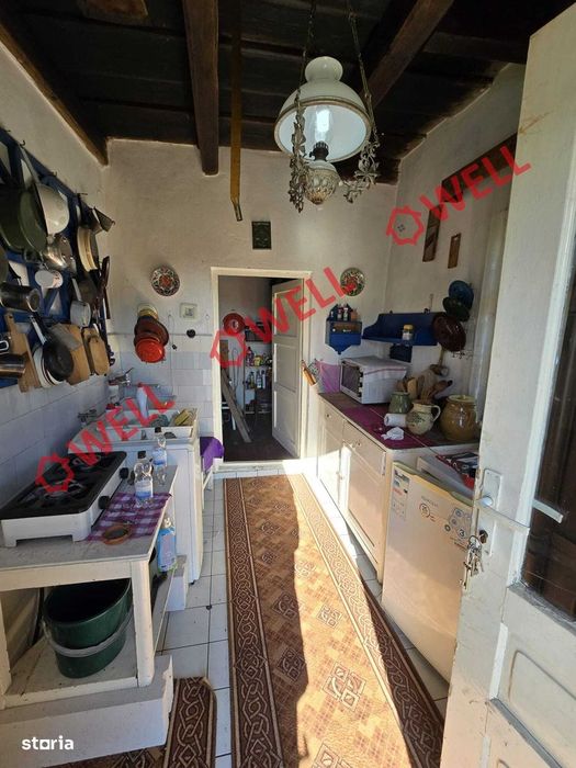 De vânzare casă familială în Cernat!