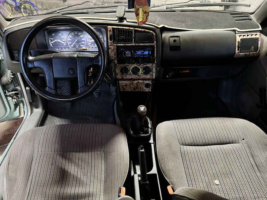 Продам Пассат б3 седан