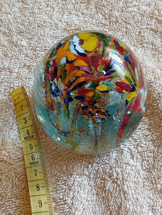 Pres-papier sticlă multicolora