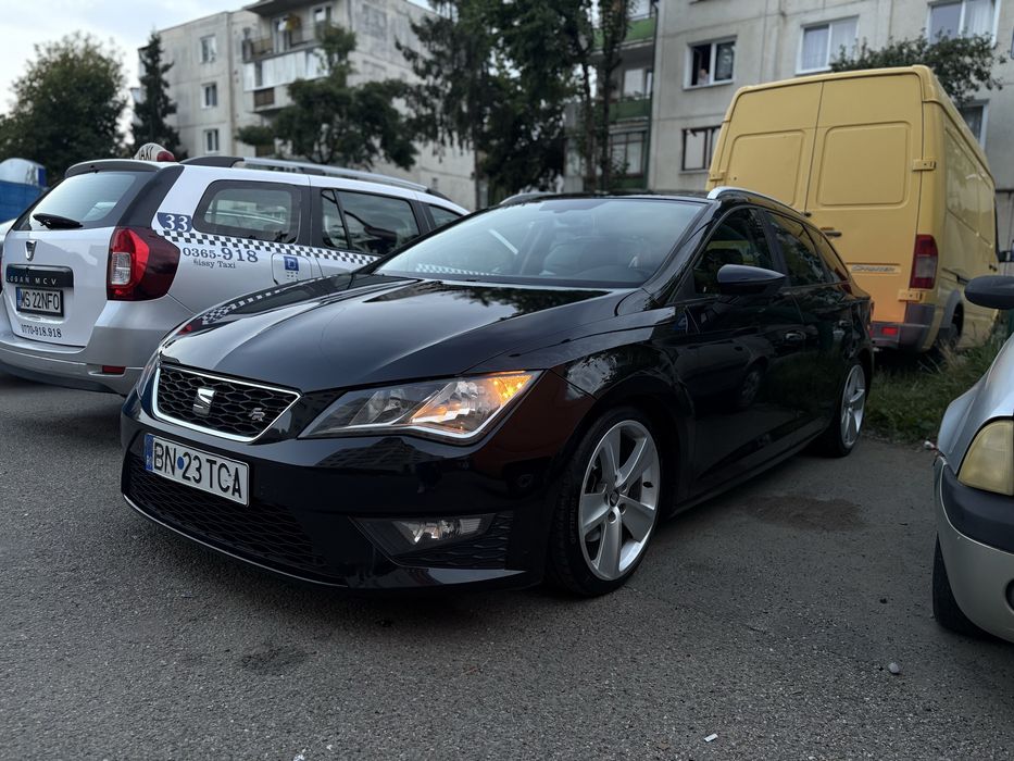 SEAT Leon 2015 — imagine 2