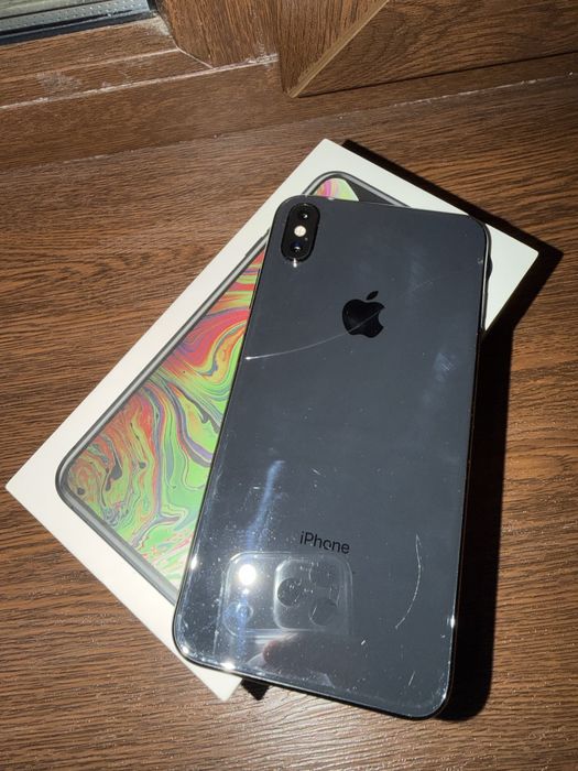 iphone xs max. 64гб