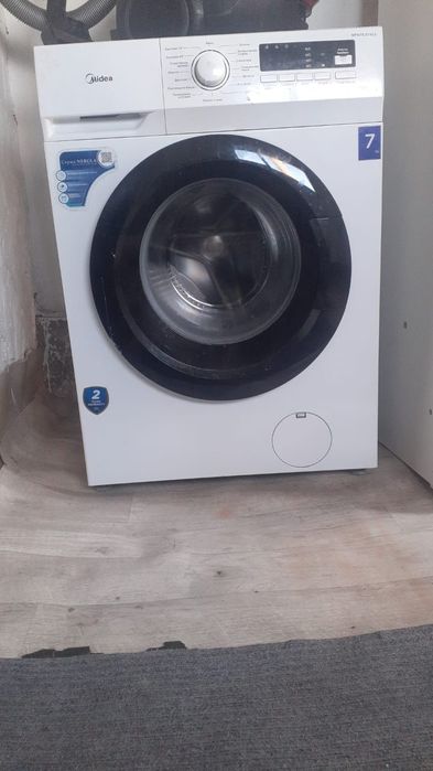 Продам стиральную машинку