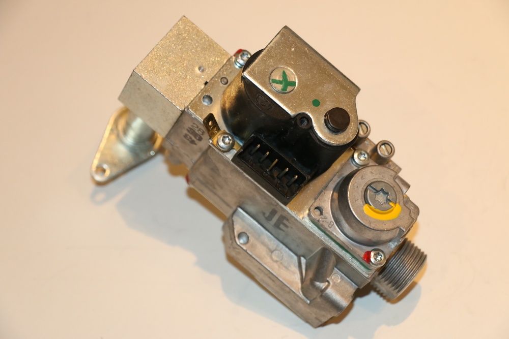 Vana de gaz Honeywell VK4115G 1002 4 Bosch ZW24-2 DH AE23 S5900